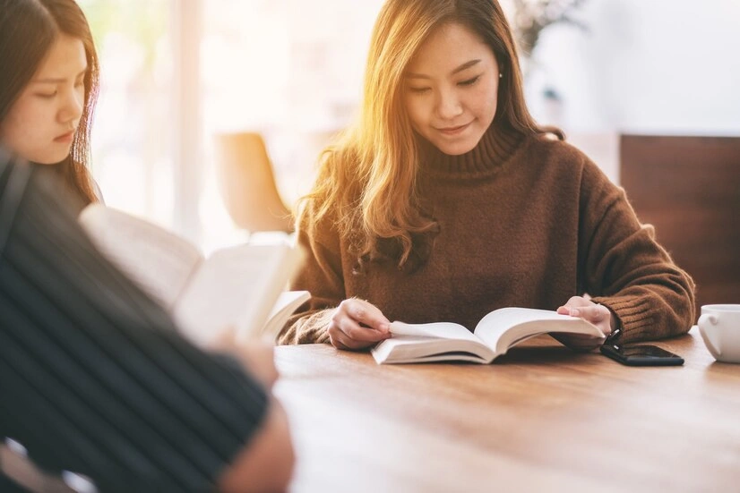 Menjaga Komunitas dan Tradisi Pecinta Buku