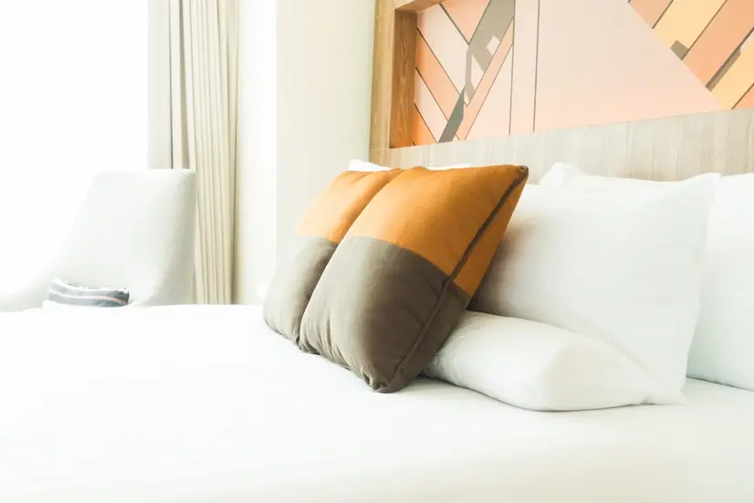 7 Rekomendasi Merk Bantal yang Bagus dan Harganya
