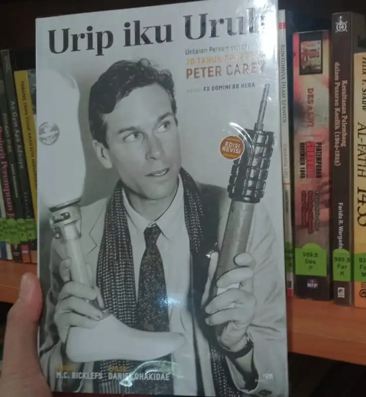 Cafe di Purwokerto yang Banyak Buku di Berbagai Sudut 