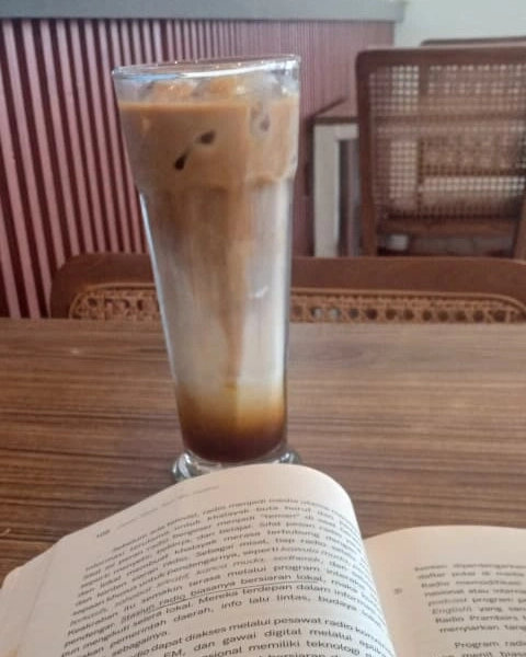 Kopi Susu Colony