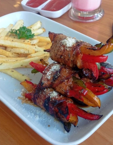 Menu Cemilan di Colony Cafe Purwokerto
